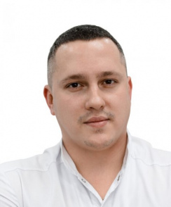 Пантелеенко Денис Андреевич стоматолог
