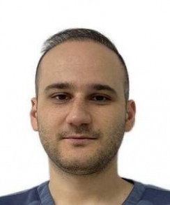 Мамедов Ринат Матлаб стоматолог